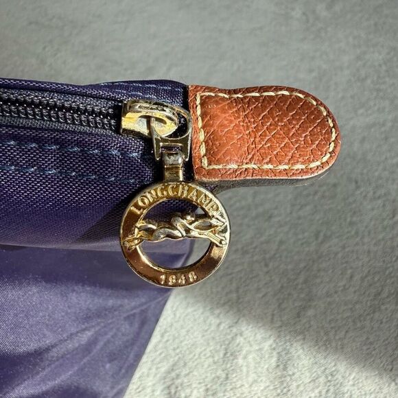 Longchamp Large Billberry Le Pliage Tote - Picture 9 of 16